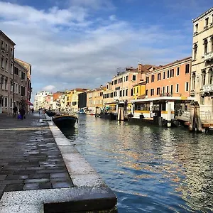 Bed & Breakfast Ponte Degli Scalzi, Venezia